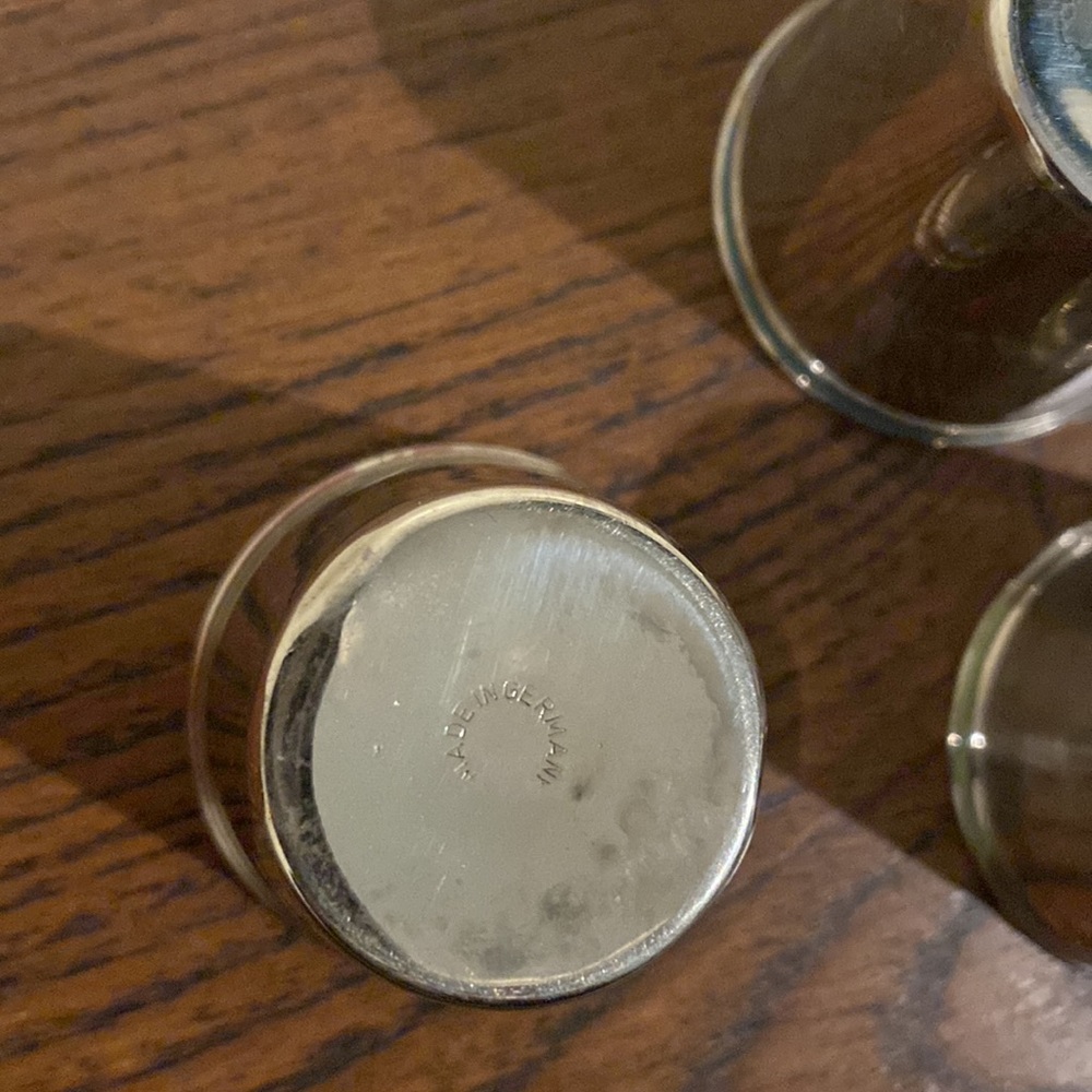 Vintage Metal Shot Glasses in Leather Rupp Case - Picture 9 of 12